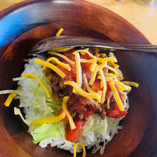 ミニタコライス(沖縄そば専門店 菊鶴そば)