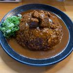 スパイシー　すね肉