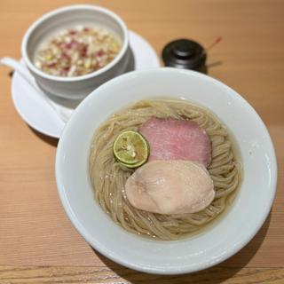 秋刀魚煮干昆布水の冷製塩つけ蕎麦(らぁ麺はやし田)