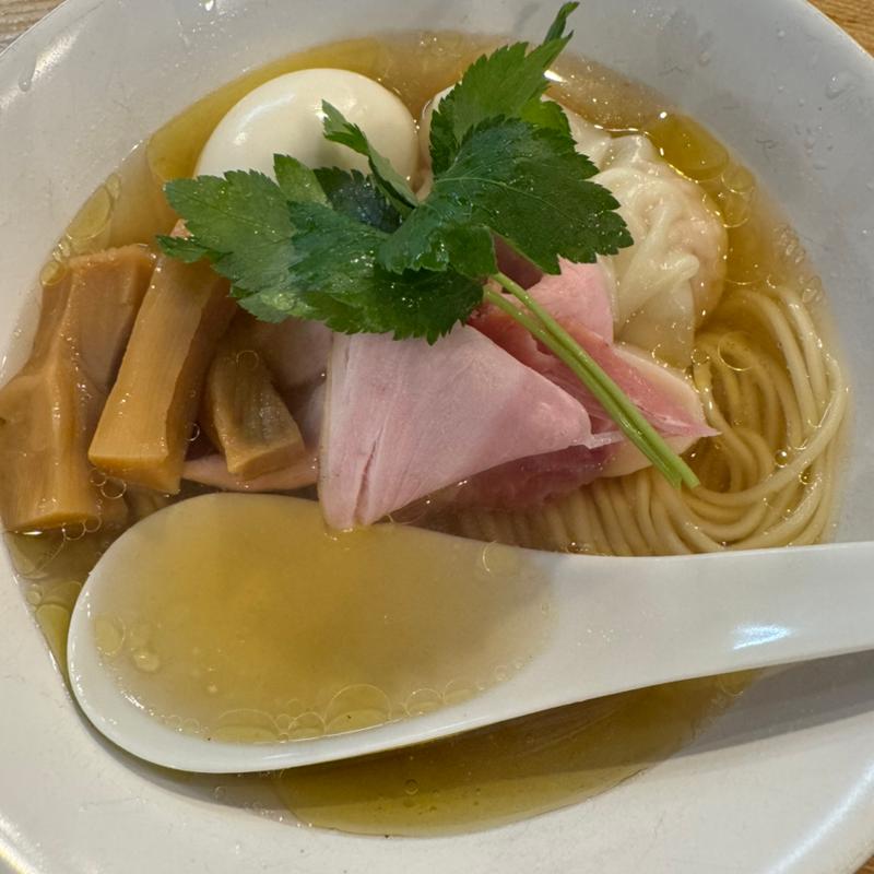 （松）特上中華そば 白醤油(自家製麺 くろ松)