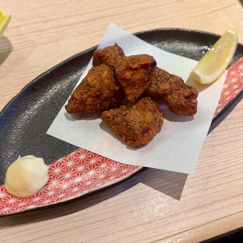 鮪黒胡椒揚げ(桃太郎すし 谷原店)