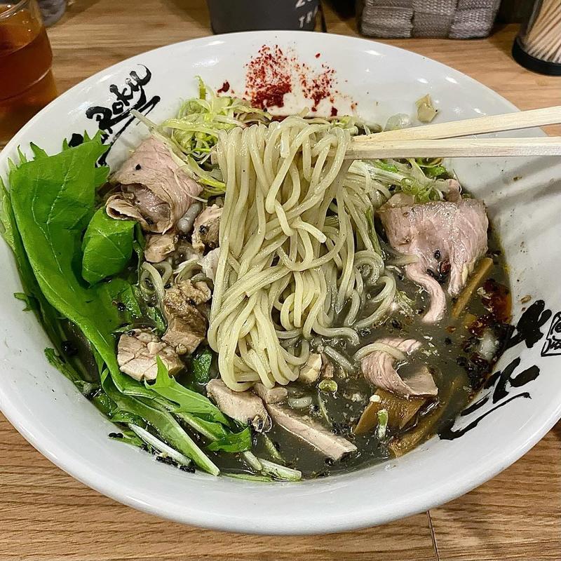 黒胡麻担々麺 冷やし(麺屋丈六 キーノ和歌山)
