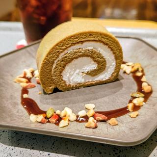 ほうじ茶スフレロールケーキ(カフェ レクセル ＣＩＡＬ桜木町店)