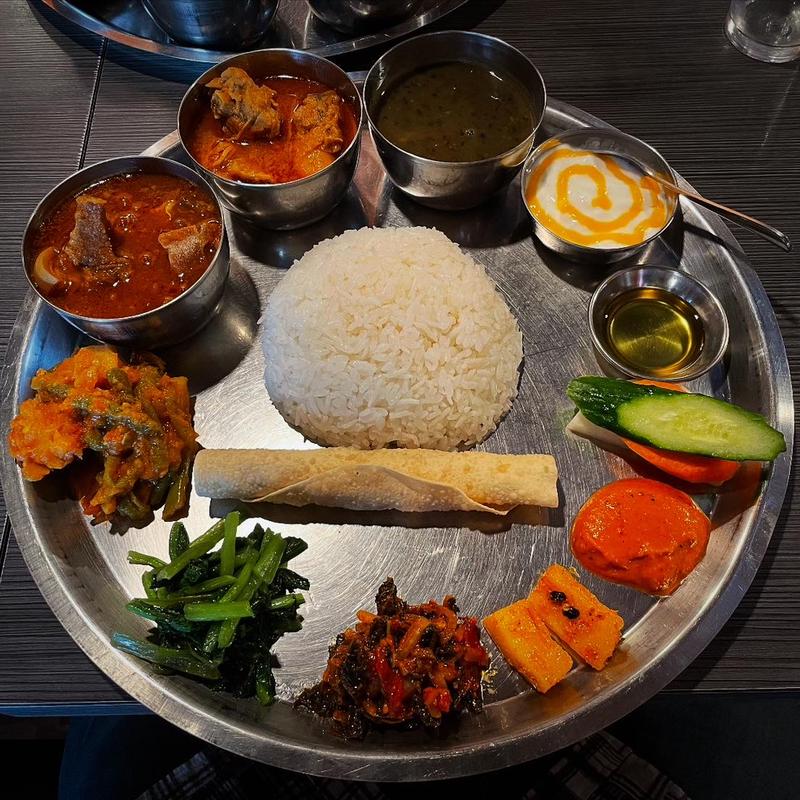 (アーガンネパール料理)