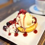 ミックスベリーバームクーヘン(バームクーヘンcafe ＨＡ・ＲＵ)