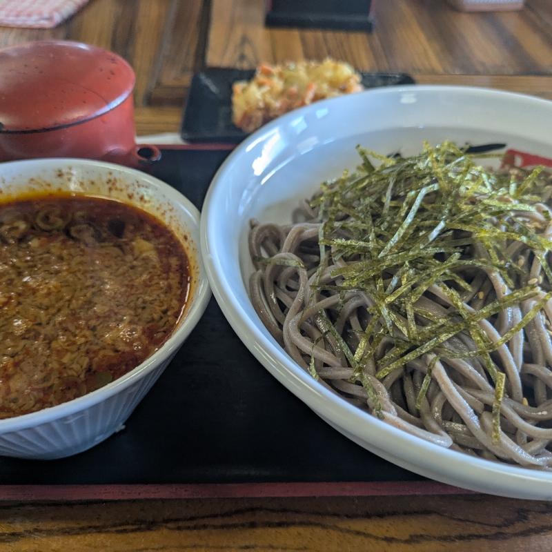 スパイシーつけそばDX(そば処えびす )