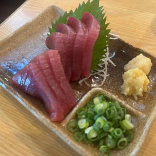 カツオ刺身(やきとり酒蔵 庄助本店)