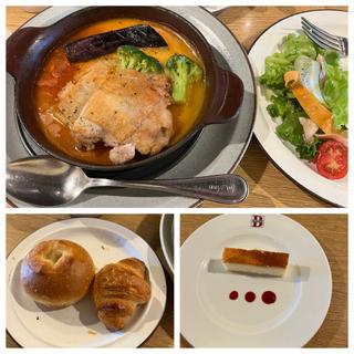 プレミアムセット（グリルチキンのトマトクリームフォンデュ）(バケット イオンモール福岡店)