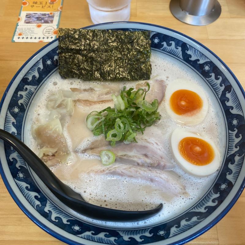 ド豚骨ラーメン(RAMEN STAND 熊谷広瀬店)