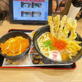 満腹セット(資さんうどん 三郷店)