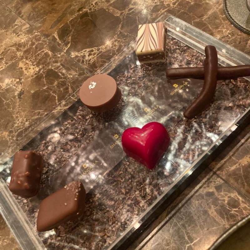 チョコレート盛り合わせ(ザ・ロビーラウンジ／シャングリ・ラ 東京)