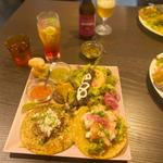 デラックスプレート(Tacos Mercado)