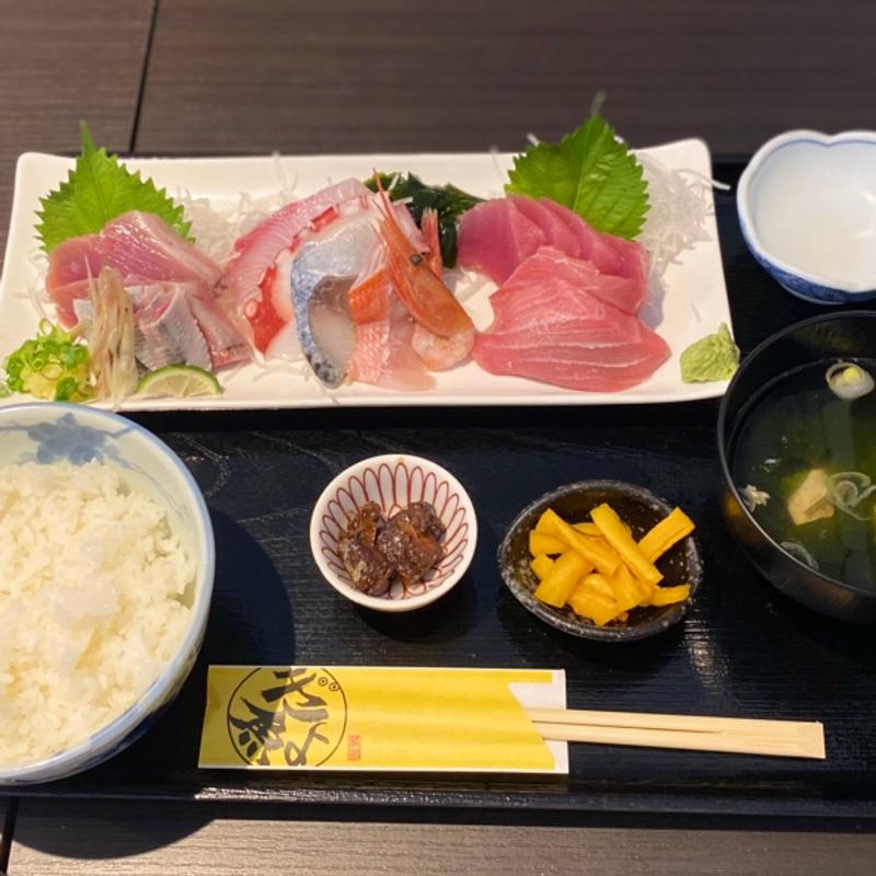 地魚刺身定食(ぎょ魚蔵部(ぎょぎょくらぶ))