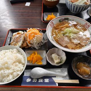ラーメン定食(タカ食堂)