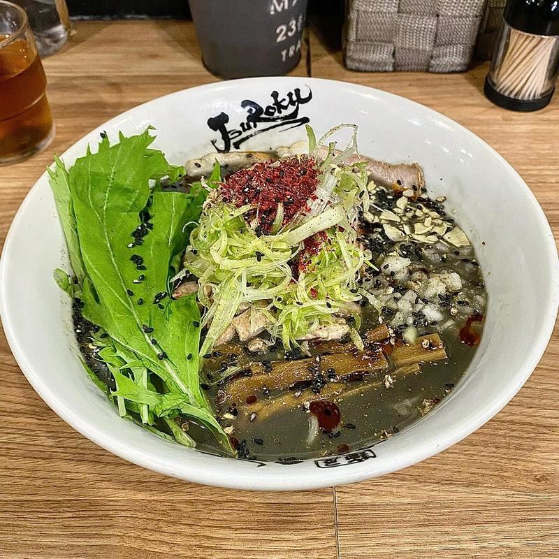 黒胡麻担々麺 冷やし(麺屋 丈六)