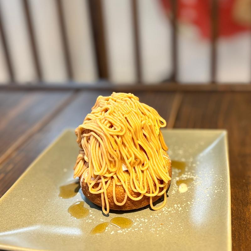 秋限定バームシュシュ　マロンdeモンブラン(バームクーヘンcafe ＨＡ・ＲＵ)
