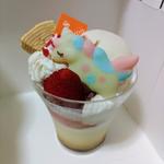 いちごパフェ