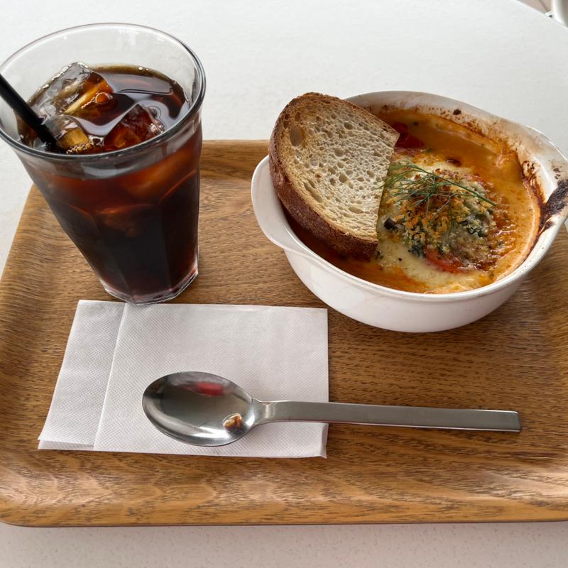モツァレラチーズとフレッシュトマトのラザニア(カフェ モーツァルト メトロ （cafe mozart Metro）)