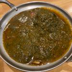 ほうれん草チキンカレー(CURRY RICE MUGEN)