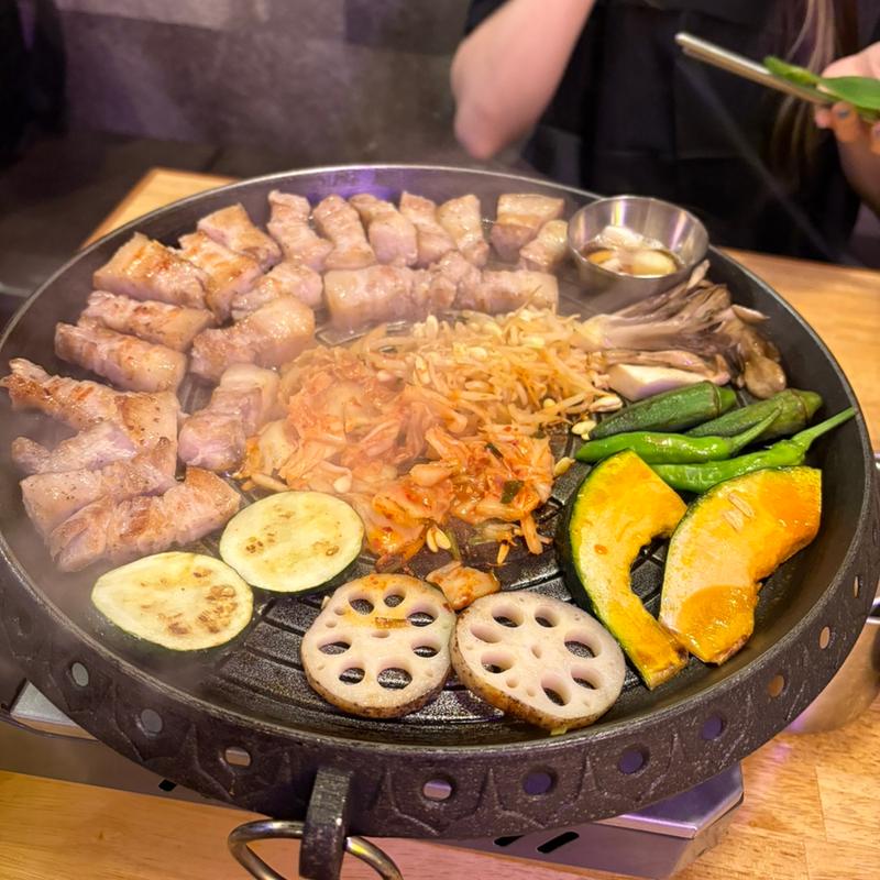 (韓国食堂 プルプル 金沢店)