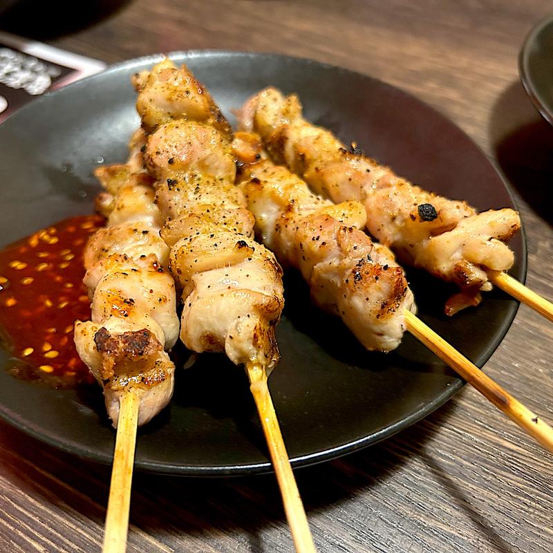 鶏モモ串(美濃路 鈴鹿店 （ミノジ）)