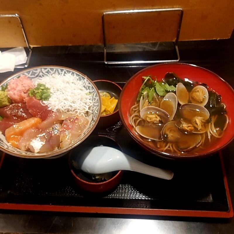 北海アサリそばと海鮮五色丼(長生庵 （ちょうせいあん）)