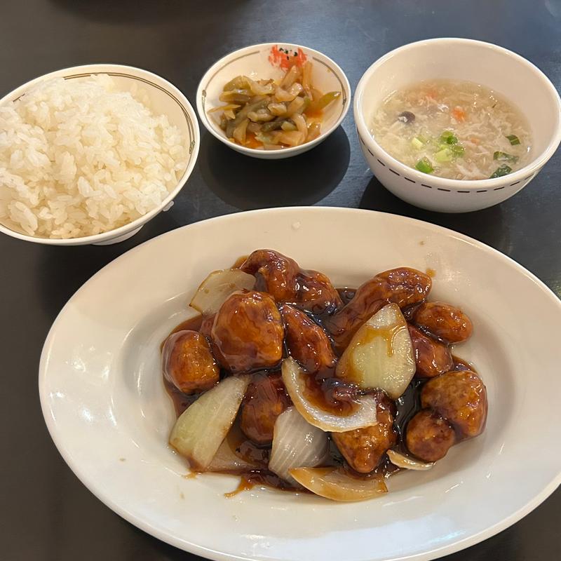名物　黒酢のすぶたランチ(中国飯店 潮夢来)