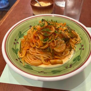 お肉屋さんのソーセージ入りスパゲッティナポリタン