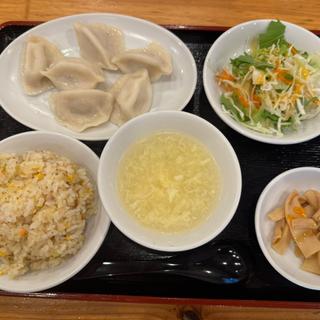 水餃子とチャーハン