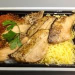 わさびとだしで味わうハラス親子重