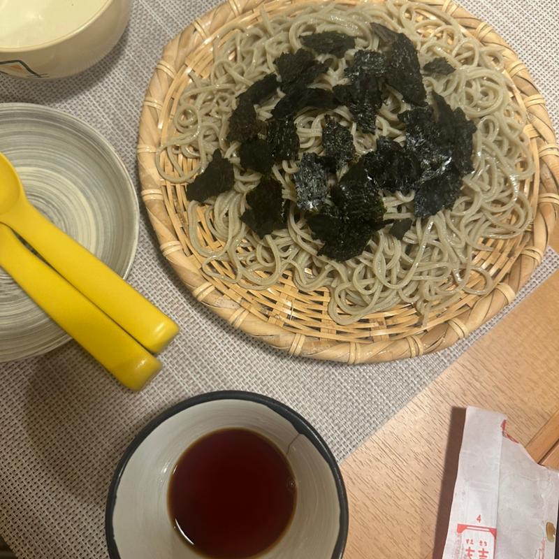 ざる(大盛り)(手打蕎麦 里り)