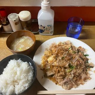 チャンプルー定食(お食事の店 多津田(たつた))