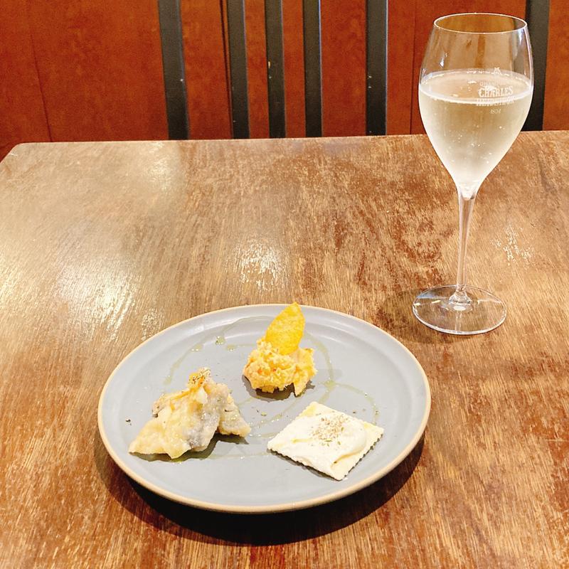 前菜三品、スプマンテ(PIZZA365)