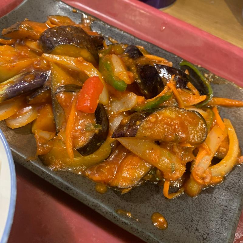 茄子味噌炒め定食(もつ九)