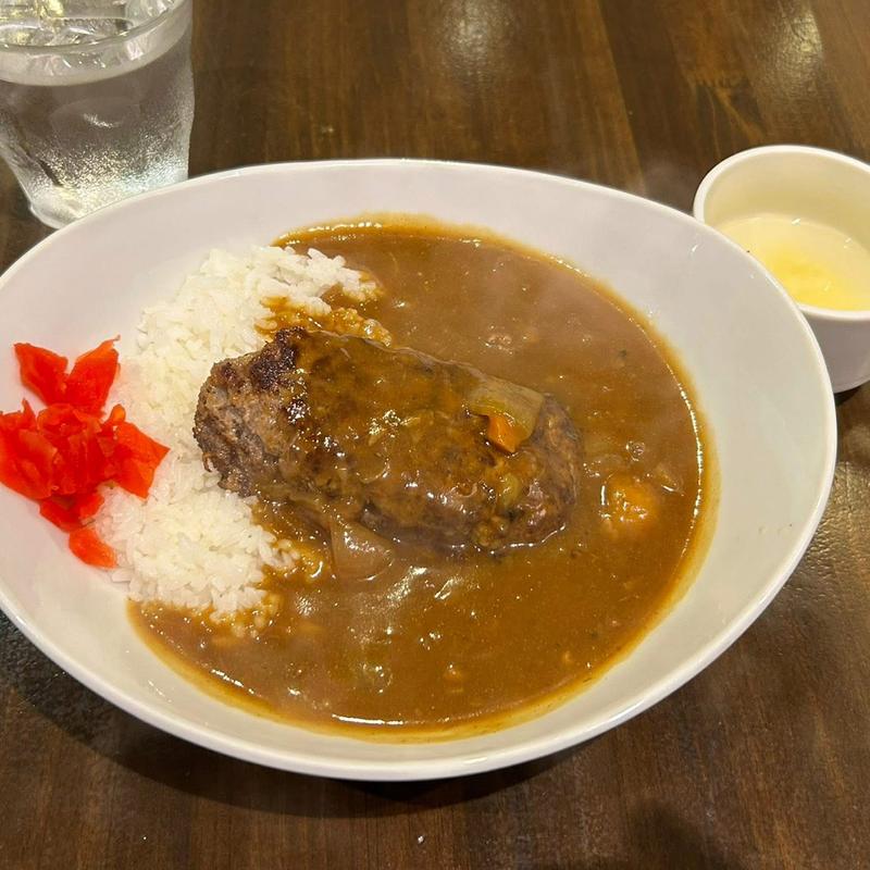 ハンバーグカレー 180g(牛舎)