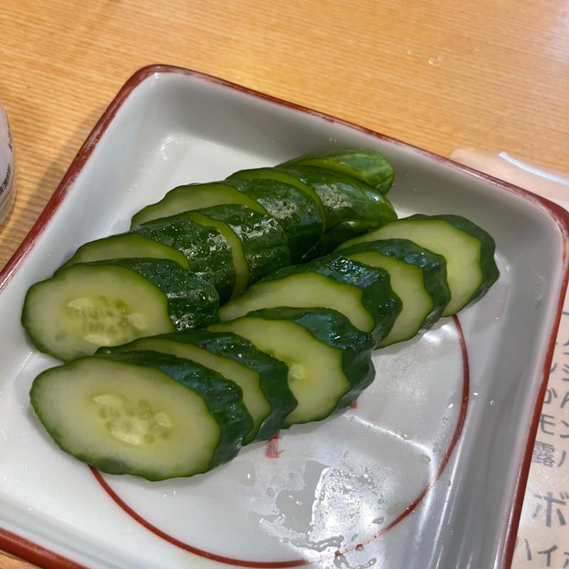 きゅうりの一本漬け(武州うどんあかね&みどりダイニング)