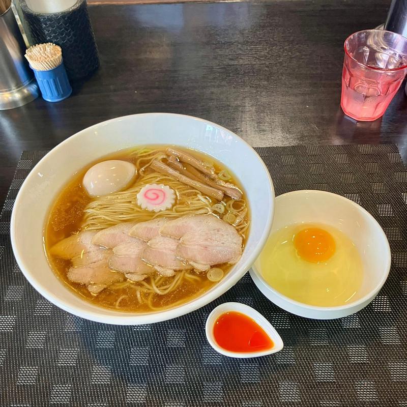 中華ソバ 大 麺硬め 味玉 生卵(中華ソバ 藤むら)