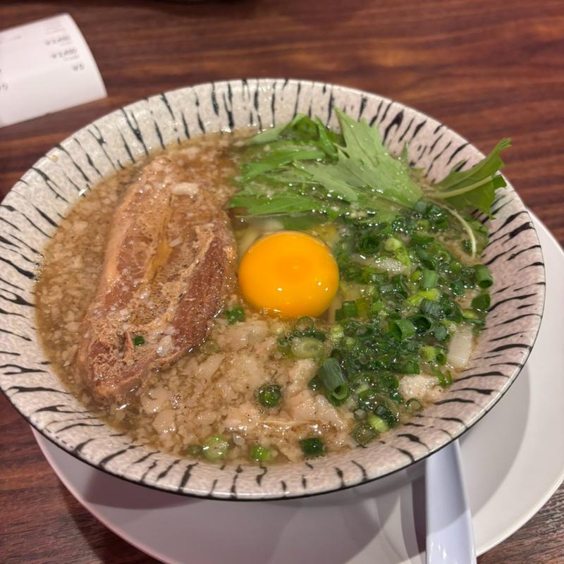 煮豚月見うどん(煮豚月見うどん中西製作所安城本店)