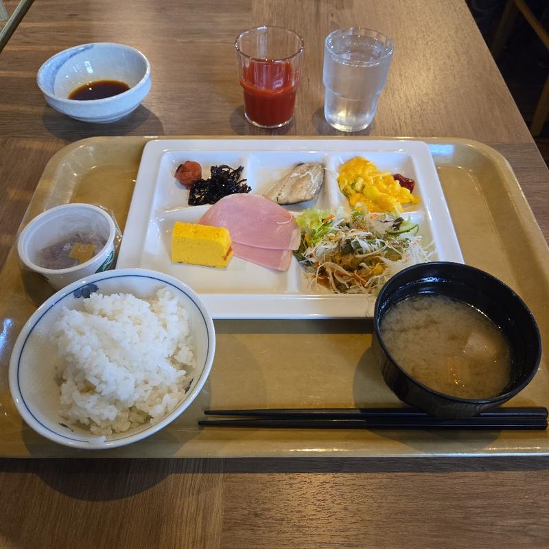 朝ごはん(ホテルルートイン高岡駅前)