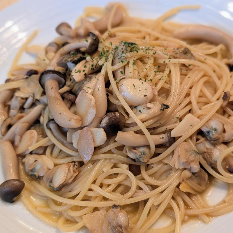 むき身あさりのにんにくソース(松下雄二屋)