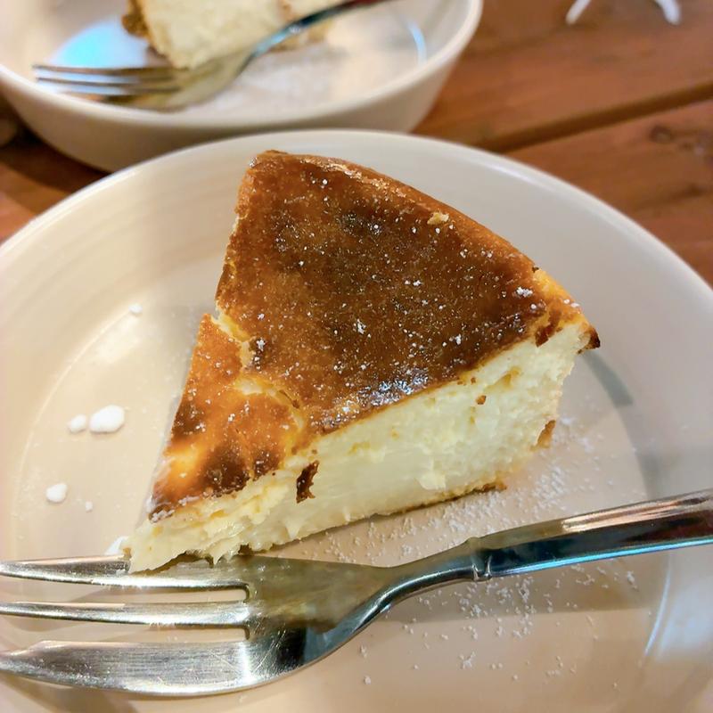 ベイクドチーズケーキ(パンツェロッティ＆デリ チポレ)