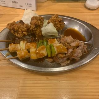 盛り合わせ(五味鳥 （ごみどり）)