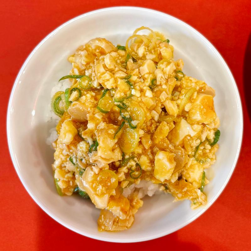 麻薬たまごまぶし丼(オダサガ味噌)