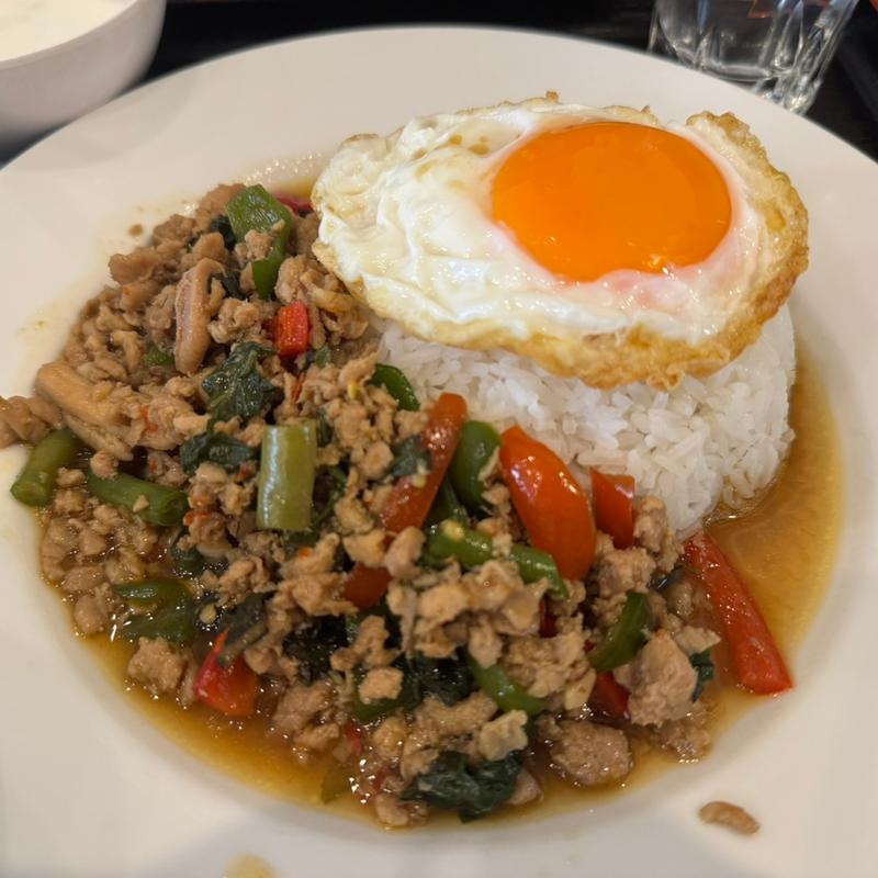 ガパオライス(はすの里 新御徒町本店)