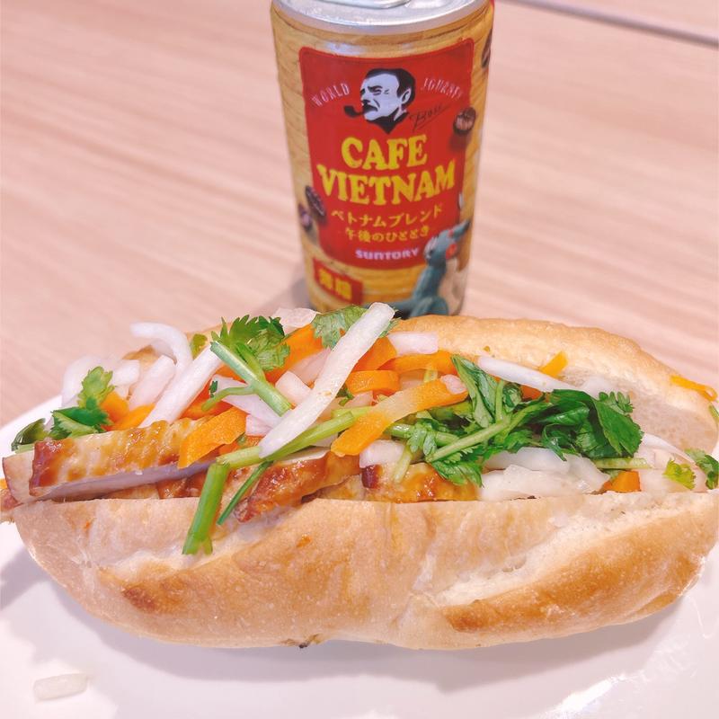 ローストチキンと野菜のバインミー(セブン-イレブン 大阪中津南店)