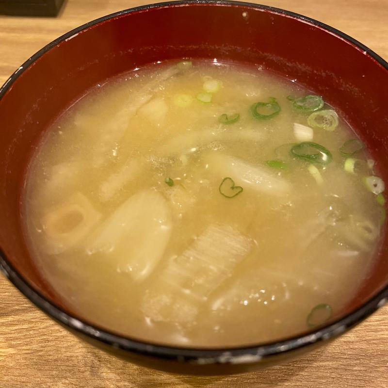味噌汁(びっくり亭本家 赤坂店)