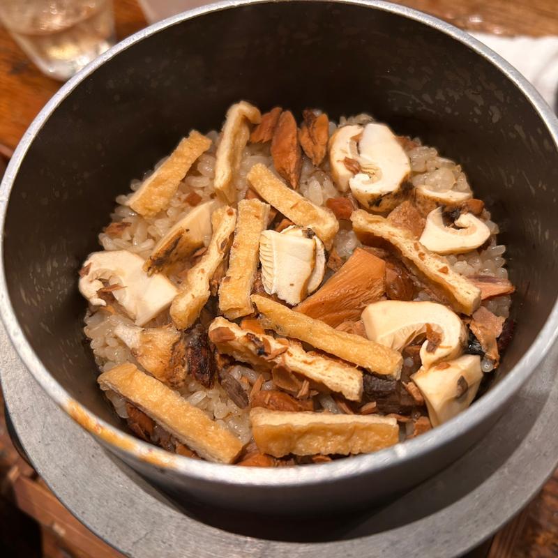 松茸と鰹角煮の釜炊きご飯(明神丸 帯屋町店 （ミョウジンマル）)