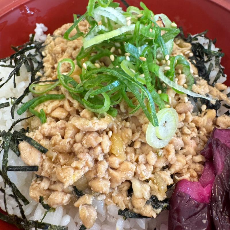 旨だしとりそぼろ丼(すき家 宮崎東大淀店 )