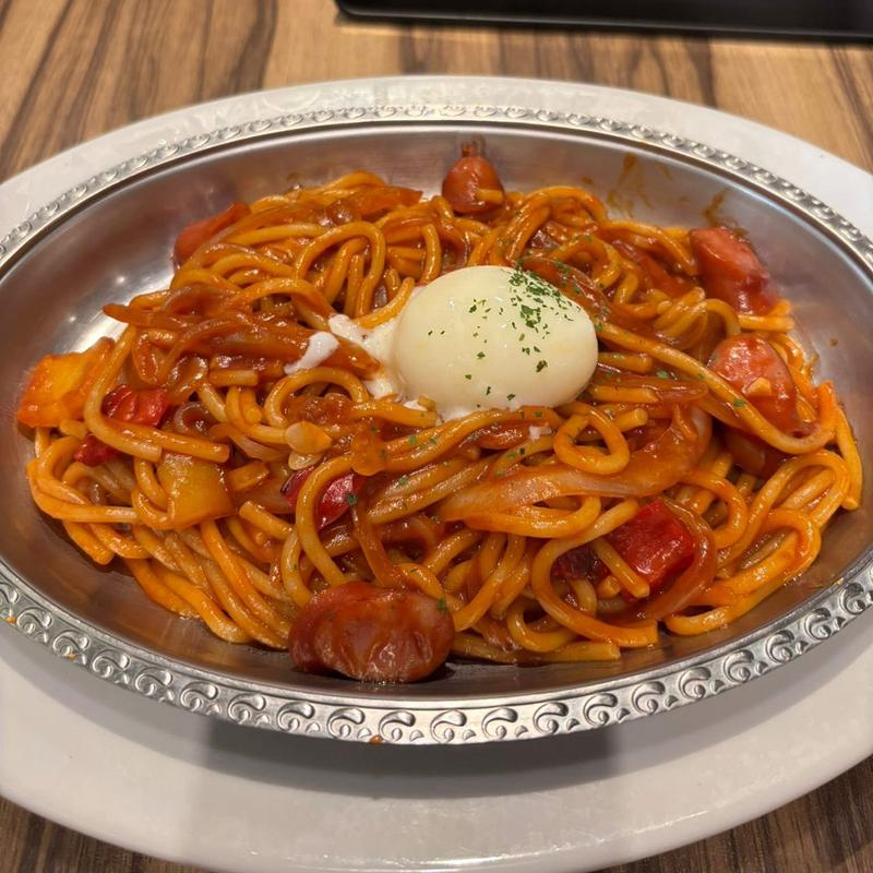 ナポリタン 温玉(ライオン 新宿店 )