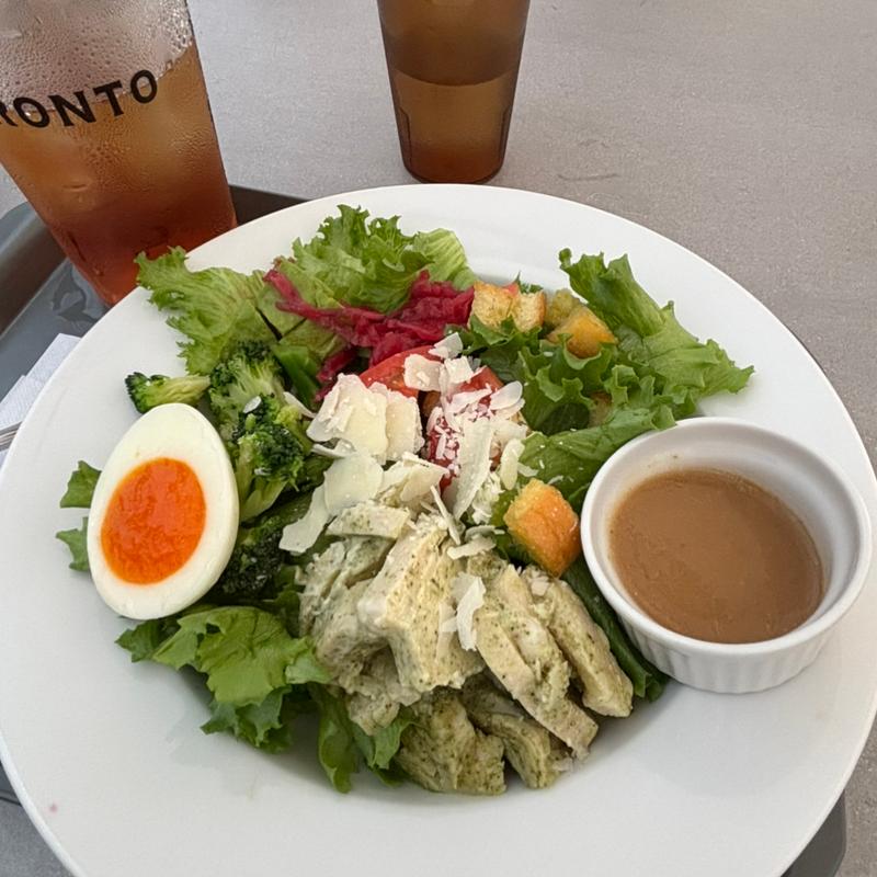 アボカドと鶏肉のサラダ(プロント 池尻大橋店)